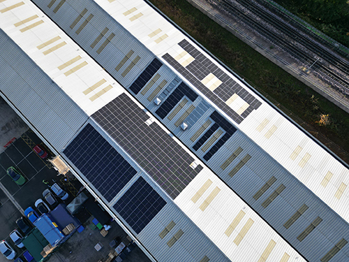 Chiltern Solar | Commercial Roof